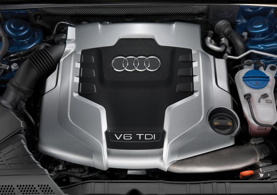  Audi A5 Coupe 3.0 TDI Quattro 2007 года  (фото 10 из 38)